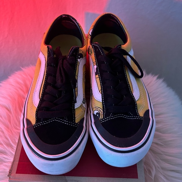 T&C Surf Design UNISEX Yin&Yang Vans - Picture 4 of 10